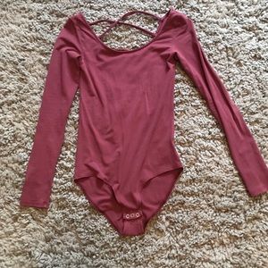 AMERICAN EAGLE LONG SLEEVED BODYSUIT